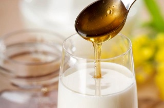 «Боржоми» с молоком - эффективное средство от кашля