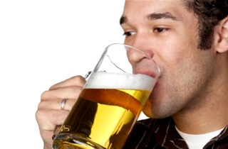 Теплое пиво быстро и безопасно лечит кашель